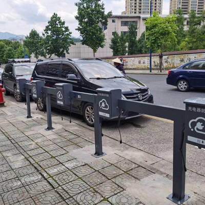 臻万云享10路户外箱式充电桩